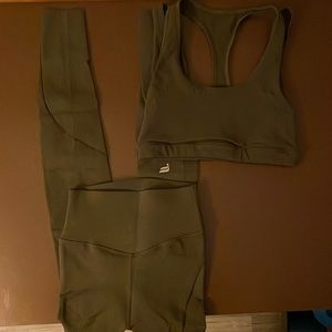 Donating 3/30! Make an Offer! Fabletics Olive Seamless Set.